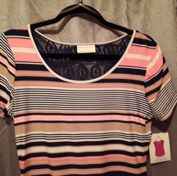 Blouse - Picture 2 of 3